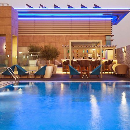 Novotel Bur Dubai Exterior foto